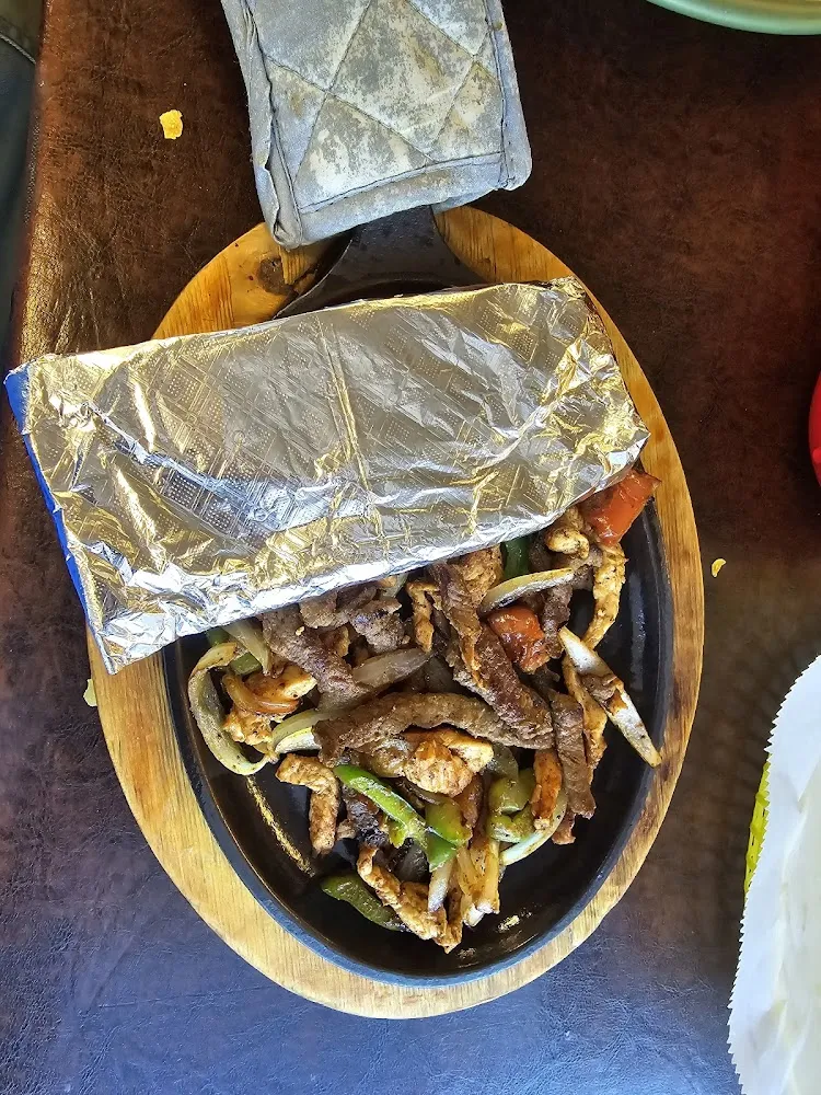 Chicken and Steak Mixed Fajitas